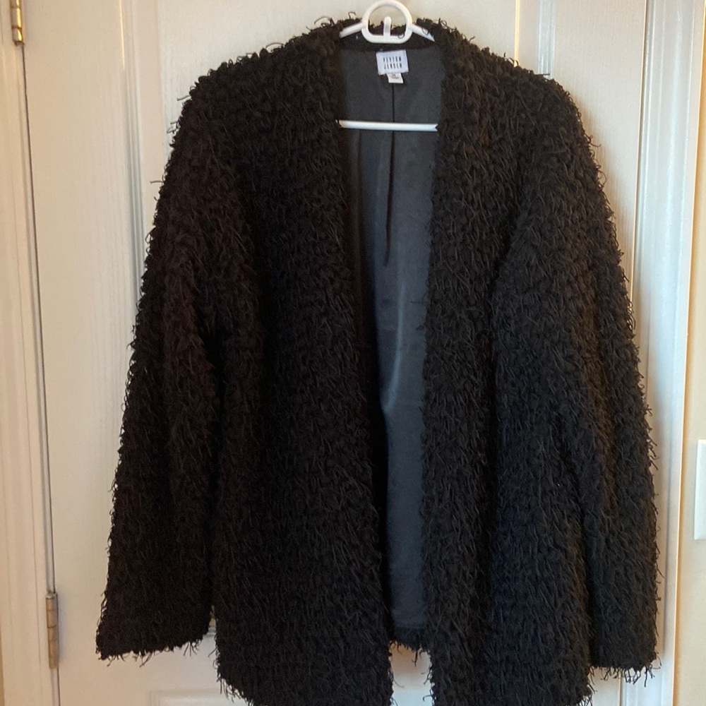 Peyton Jensen jacket that could be used as an outward piece or layered